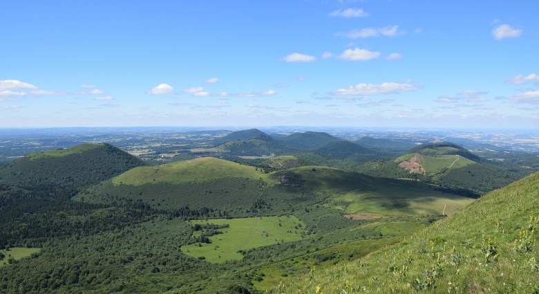 volcanoes-2609601_1920